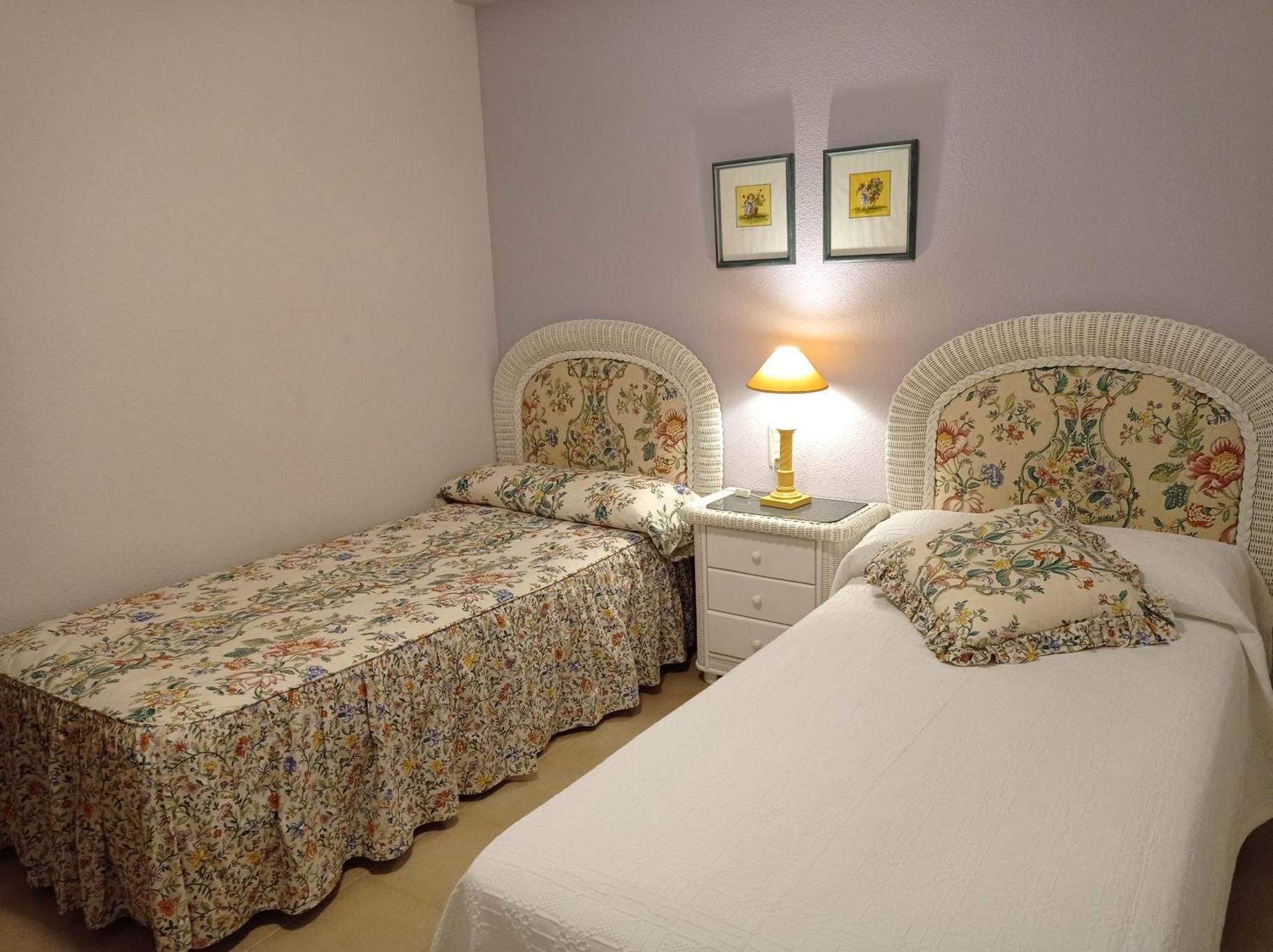 Deltamar Solo Familias Serviplaya Apartment